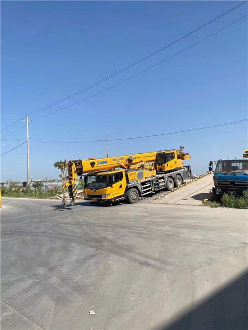 连州市吊车作业时，可能会产生哪些额外收费项目？